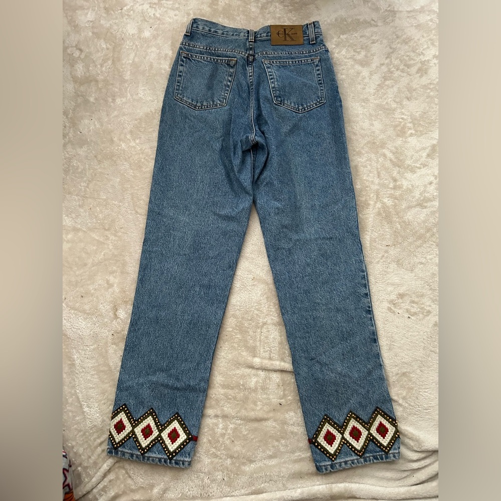 Calvin Klein Blue Jeans with Geometric Embroidery - Picture 2 of 3